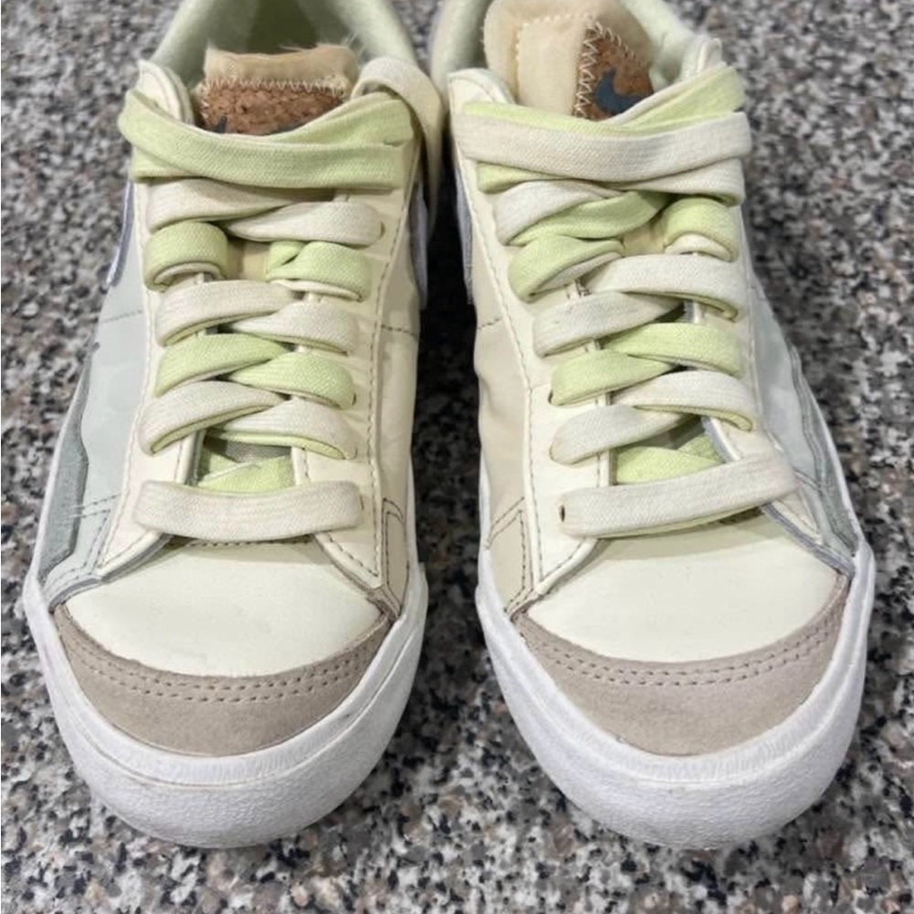 Womens Nike Blazer Low '77 Sea Glass Sneaker Shoes